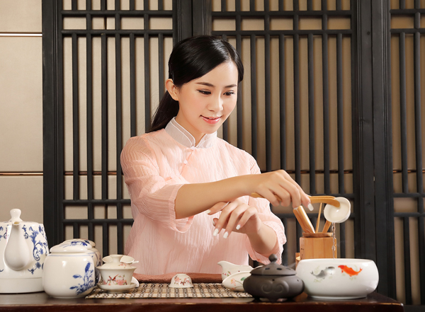 经常去成都靠谱男士会馆，这家私藏已久的店推荐给你